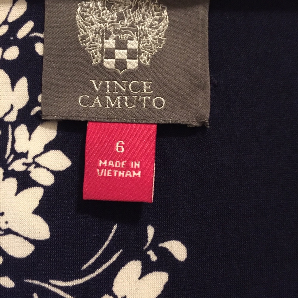 VINCE CAMUTO DRESS - Picture 4 of 4